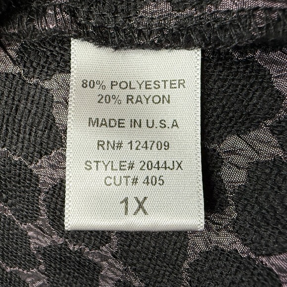 Top - Picture 4 of 4